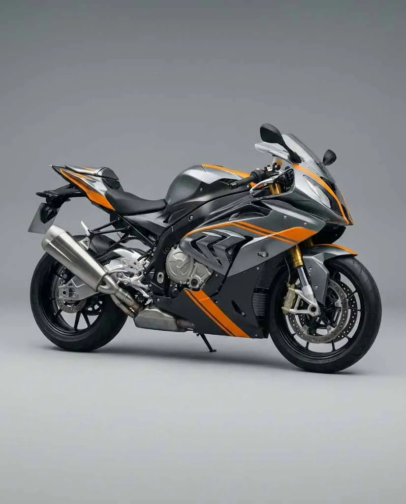 auto und motorräder studioaufnahme eines sportlichen motorrads im modernen design auf neutralem hintergrund